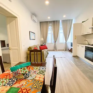 Le Casette Di Piazza Borsa Appartement Naples